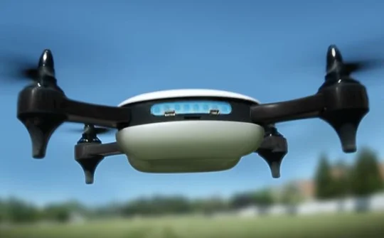 Teal Flycam 4K có thể bay với vận tốc ấn tượng 113km/h