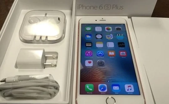 iPhone "tân trang" đắt hàng nhờ giá rẻ