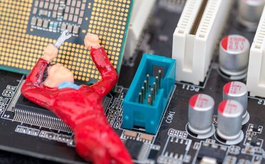Mỹ phê duyệt 52 tỉ USD cho các nhà sản xuất chip