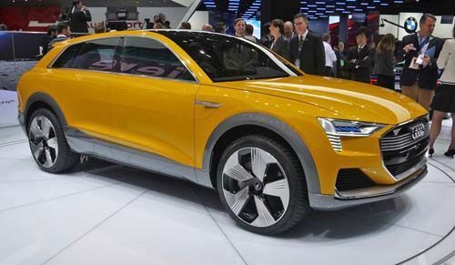 Audi đang cố gắng vượt mặt Tesla tại "sân nhà" với ba xe điện mới