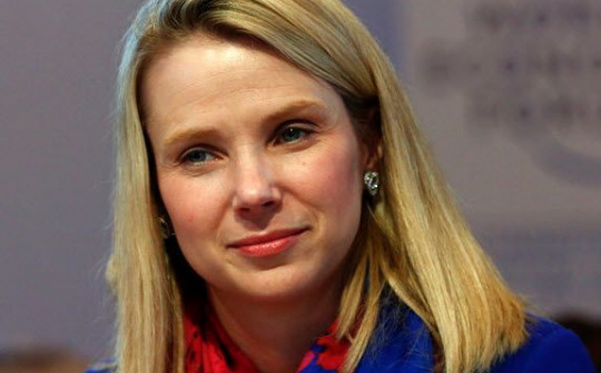 Yahoo "thất thủ", Marissa Mayer kiếm đủ