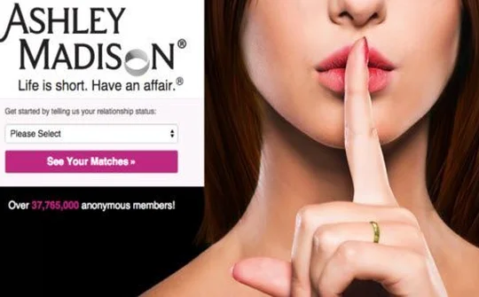 Website ngoại tình Ashley Madison chính thức bị điều tra