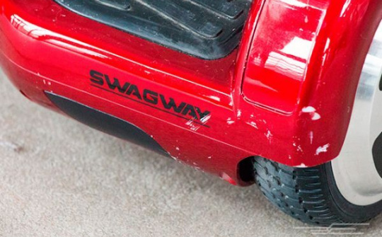 Rò rỉ hình ảnh smartphone Nokia P1 chạy Android