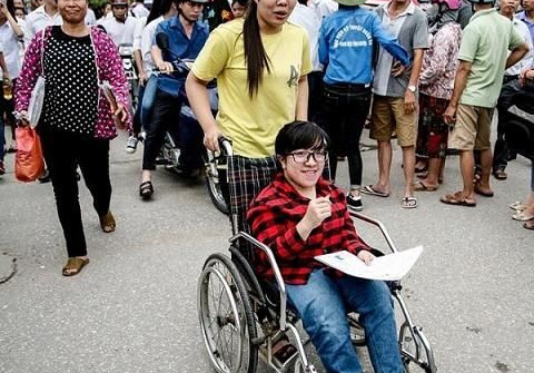 VINASA kêu gọi cộng đồng chung tay xây "giấc mơ CNTT" cho cô bé mắc bệnh xương thủy tinh