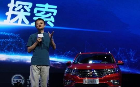 Alibaba muốn đối đầu với Google, Apple