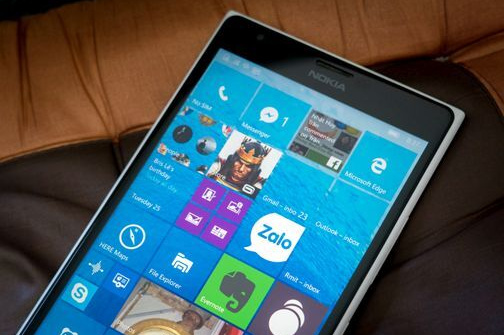 Vì sao vẫn còn nhà sản xuất bám trụ với Windows 10 Mobile?
