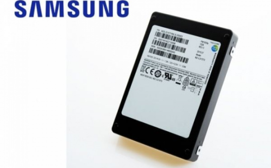 Đường đua thiết bị lưu trữ SSD dung lượng cao đang nóng
