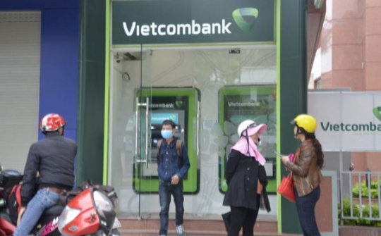 Vietcombank phản hồi vụ khách hàng "bay mất" 500 triệu đồng trong đêm