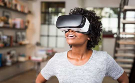 VR và robot - những trợ thủ cho người bị liệt, khuyết tật vận động