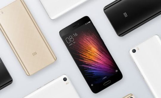 Doanh số Huawei đứng đầu thị trường Trung Quốc