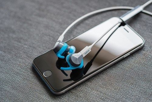 Tai nghe Jabra Sport Pulse và Sport Coach tối ưu cho việc tập luyện thể thao