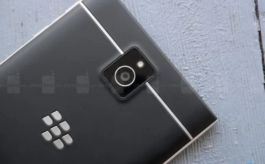 BlackBerry kiện BLU Products vi phạm bản quyền bằng sáng chế