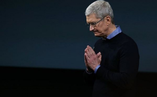 Nhìn lại triều đại của Tim Cook sau 5 năm