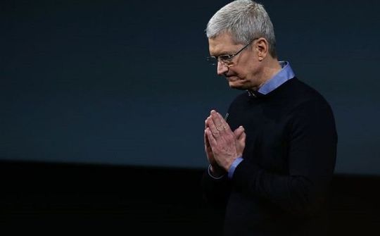 Nhìn lại triều đại của Tim Cook sau 5 năm