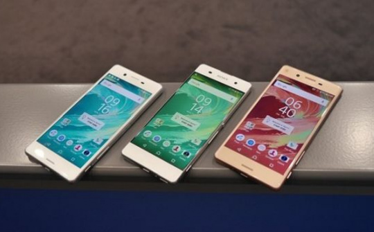 Sony Xperia Z3 và Z3 Compact "nhỡ tàu" với bản cập nhật Android 7.0