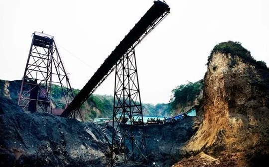 Việt Nam đối mặt với sức ép lớn về bảo đảm an ninh năng lượng