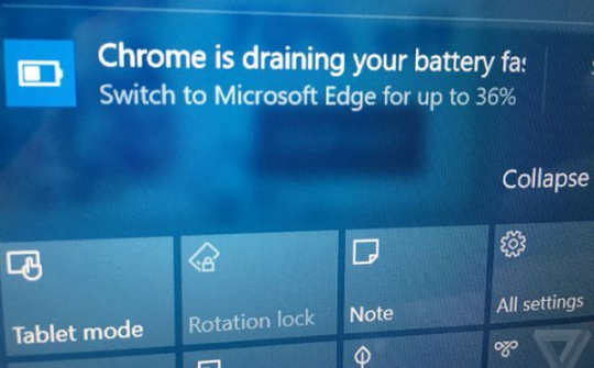 Microsoft lại công khai "dìm hàng" Google Chrome
