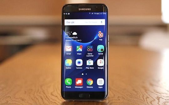 Samsung chiếm 3 ngôi đầu của thị trường smartphone Android nửa đầu 2016