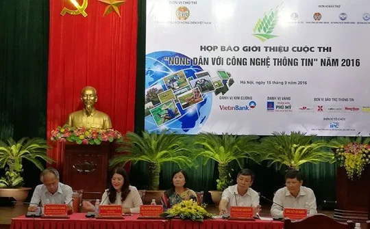 Khích lệ nông dân đẩy mạnh ứng dụng CNTT vào sản xuất nông nghiệp