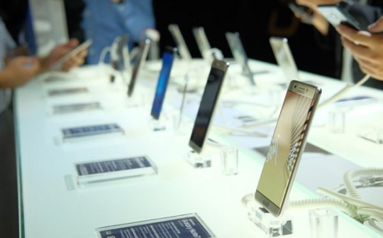 Samsung tạm dừng bán Galaxy Note 7 ở Việt Nam sau sự cố cháy nổ