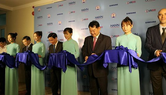 ĐH Y Dược Thái Nguyên khai trương Giảng đường thông minh