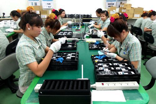 Gần 2.000 nhân viên Samsung Việt Nam được học Cao đẳng chính quy