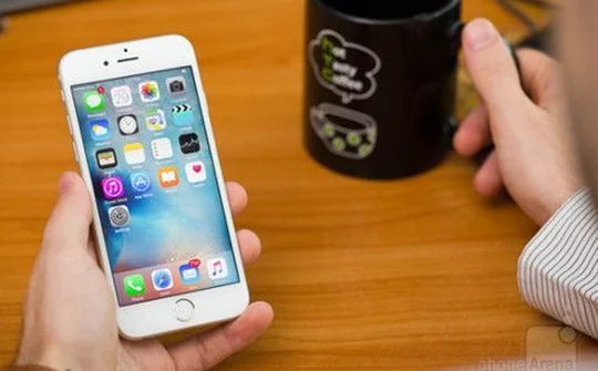 iPhone 6s giảm 1,5 triệu đồng, "dọn đường" cho iPhone 7
