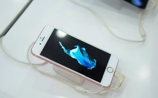 Giá iPhone cũ tại VN tiếp tục lao dốc đón iPhone 7