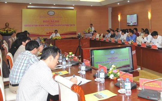 C50: Hệ thống thanh toán ngân hàng Việt Nam đảm bảo an toàn