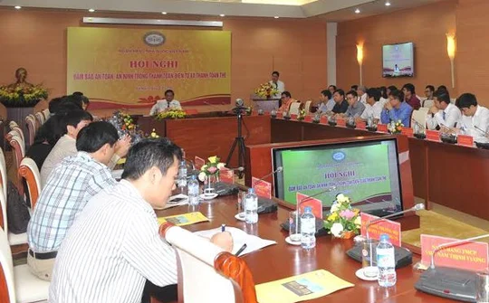 C50: Hệ thống thanh toán ngân hàng Việt Nam đảm bảo an toàn