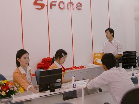 Vì sao S-Fone mà chưa được hưởng "cái chết nhân đạo"?