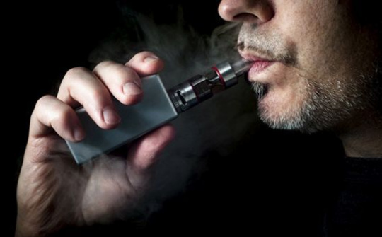 Thuốc lá điện tử "nối gót" Note 7 phát nổ