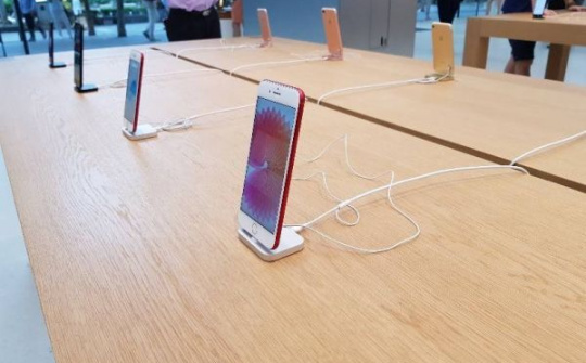 iPhone 6S bản 128GB giảm giá tới 2 triệu đồng