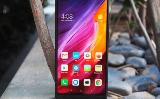 Thất vọng với thời lượng pin của Xiaomi Mi MIX 2