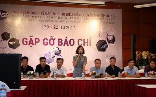 Triển lãm thiết bị biểu diễn chuyên nghiệp lần đầu tiên được tổ chức tại Hà Nội