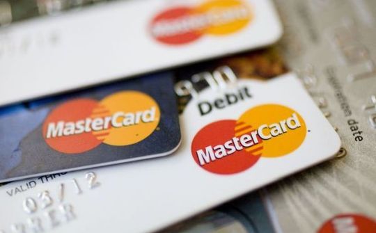 MasterCard sẽ bỏ chữ ký thẻ tín dụng và thẻ ghi nợ vào năm tới