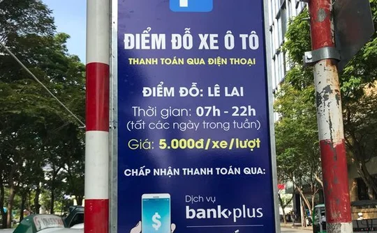 Tp. Hồ Chí Minh thí điểm dịch vụ thanh toán phí đỗ xe qua điện thoại