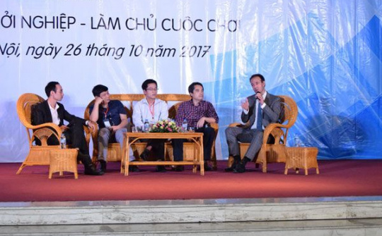 Khai hỏa cuộc thi “Sinh viên khởi nghiệp với Thương mại Điện tử” năm 2017