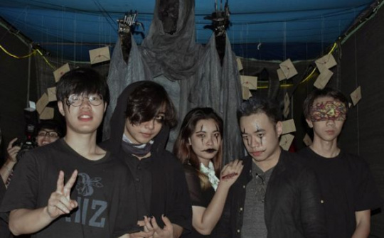 Gần 1000 sinh viên các trường Đại học tham gia Halloween 2017 - The Door