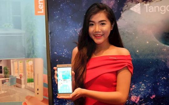 Lenovo tập trung phát triển thương hiệu điện thoại Motorola