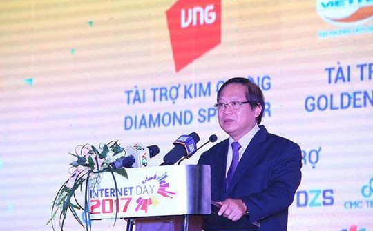 Google phát thử nghiệm chế độ đọc ban đêm (Dark Watch) cho Youtube