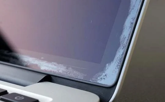 Apple mở rộng chương trình sửa chữa miễn phí màn hình Macbook Retina