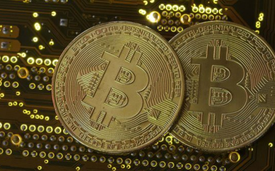 Giá Bitcoin đã tiếp tục tăng và vượt ngưỡng 9000 USD