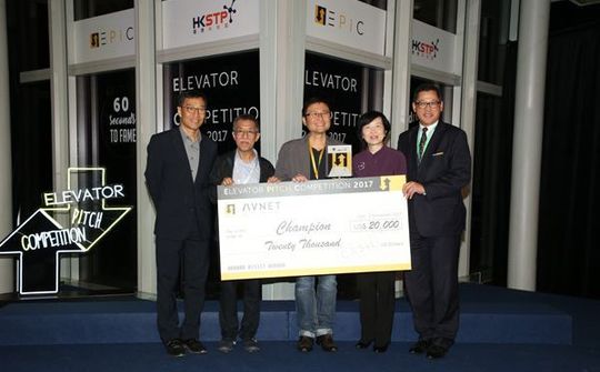 Start-up tìm cơ hội chỉ sau 60 giây thuyết trình trong thang máy