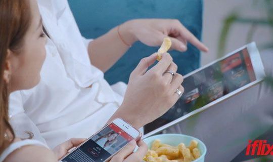 Chi Pu và Soobin Hoàng Sơn là đại sứ thương hiệu iflix tại Việt Nam