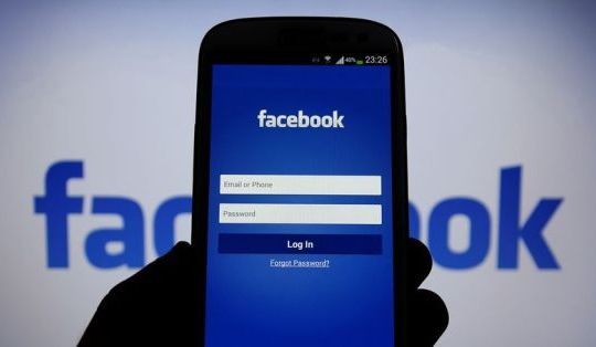 Người dùng sẽ phải chụp ảnh selfie để đăng nhập Facebook?