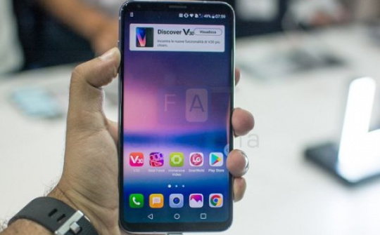 LG V30 bắt đầu được cập nhật Android Oreo