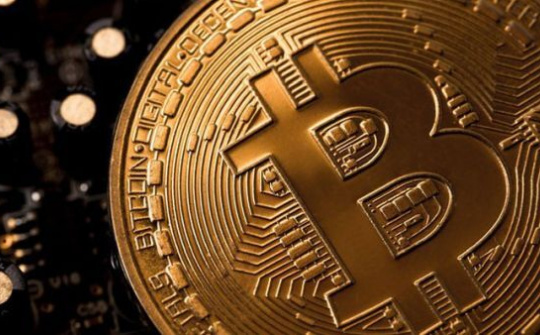 Giá tiền ảo Bitcoin lại tăng chóng, vượt mức 11.800 USD