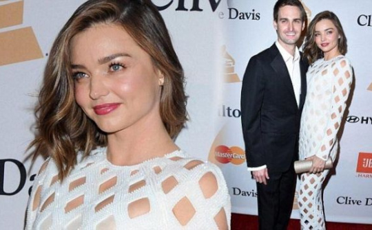 Siêu mẫu Miranda Kerr cáo buộc Facebook ăn cắp ý tưởng của Snapchat