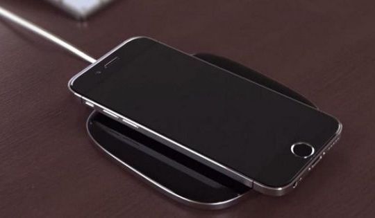 Apple đặt hàng số lượng lớn màn hình OLED cho iPhone 8
